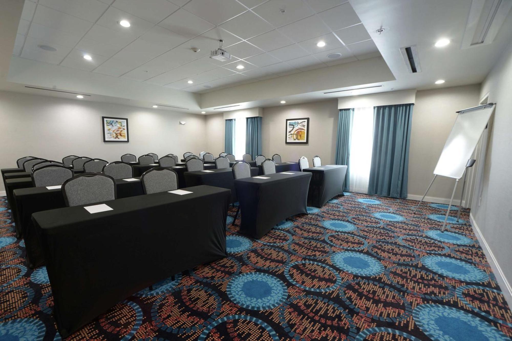 Hampton Inn & Suites Oklahoma City/Quail Springs Eksteriør bilde